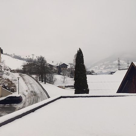Appartement Schoenpflug Kaprun Esterno foto